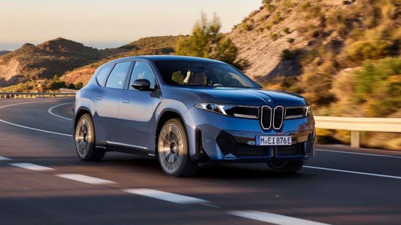 BMW ظرفیت تولید موتورهای برقی iX۳ را افزایش داد